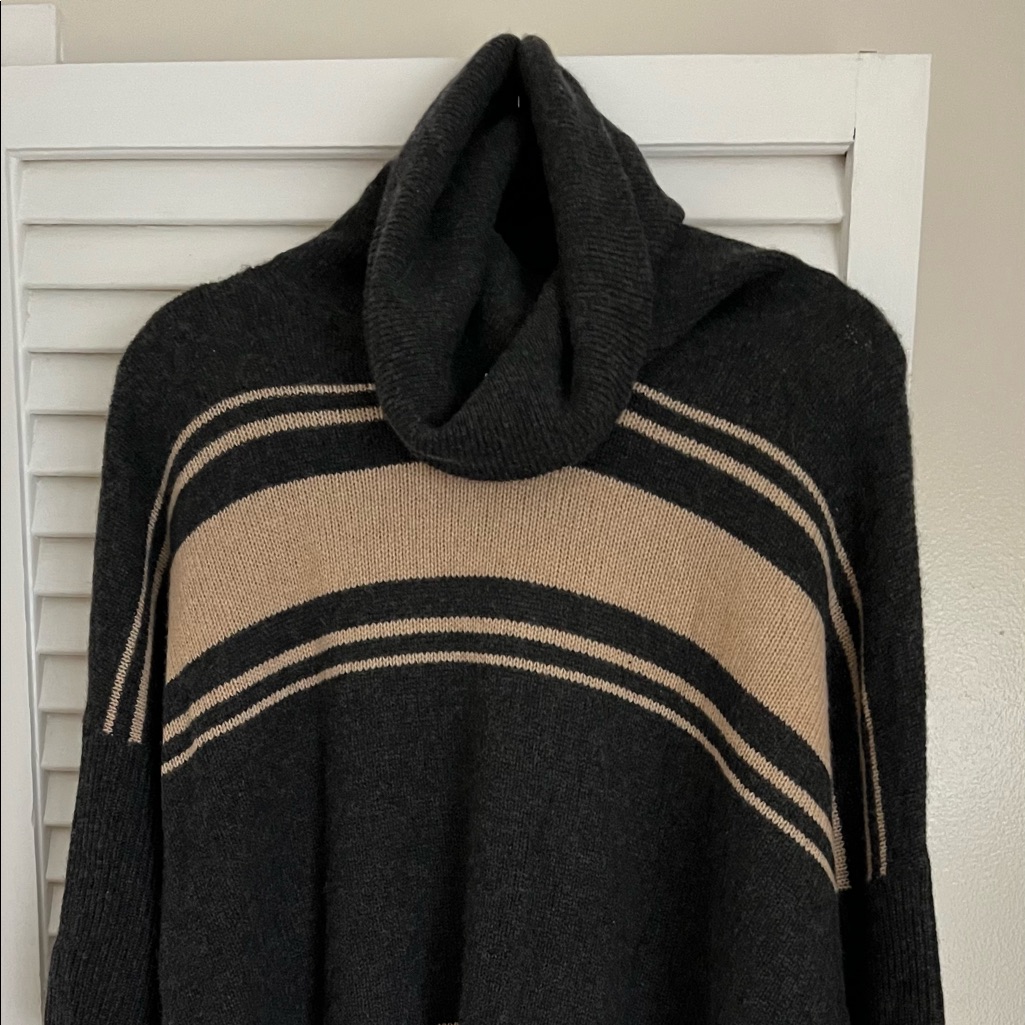 Max Studio - 2 Ply Cashmere Cowl Neck 3/4 Sleeve Poncho